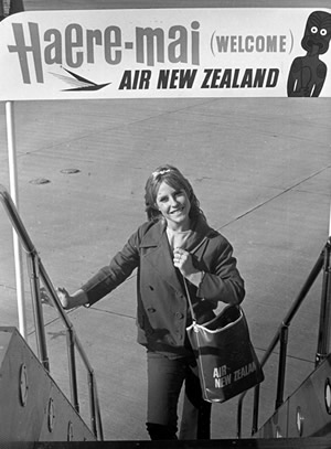 Sandy Edmonds boarding an aeroplane