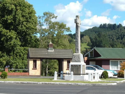 Taumarunui memorial