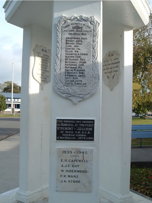 Otaki School memorial