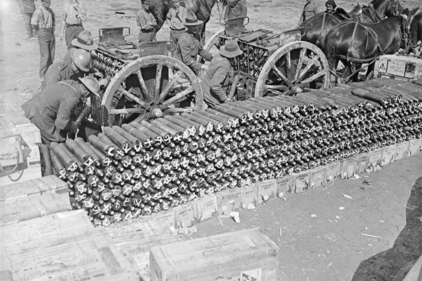 New Zealand artillery on the Somme, 1916